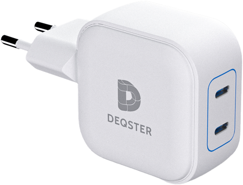 DEQSTER 45W Dual USB-C Charger – charger with two USB-C ports, white
