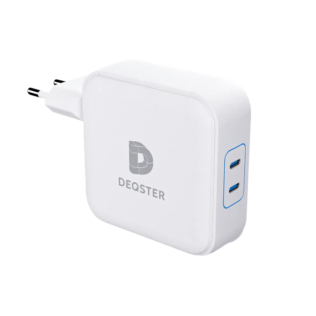 DEQSTER 65W Dual USB-C Charger – charger with two USB-C ports, white
