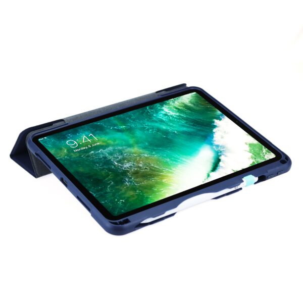 40 744547 Rugged Case 2021 Air Pro 109 Midnight Blue writing mode scaled